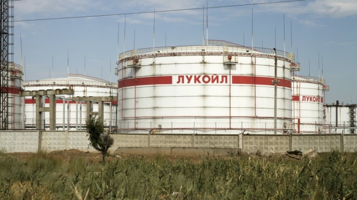 ЕК уточнява: България не може да продава руски петрол, дори и да е преработен в страната